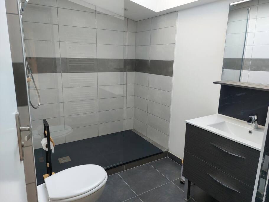 Appartement Moderne Hyper Centre Ville 4 Chambres Auray Exterior foto
